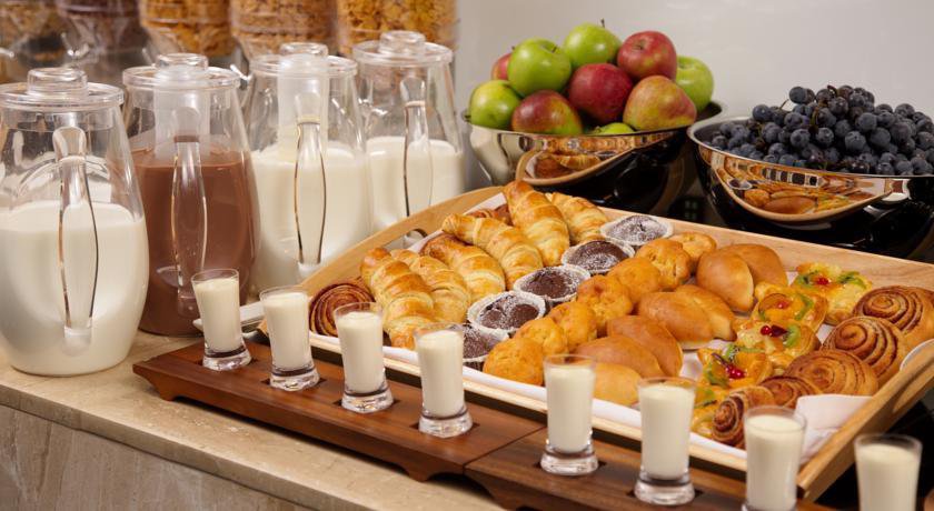 Гостиница DoubleTree by Hilton Екатеринбург Екатеринбург-10